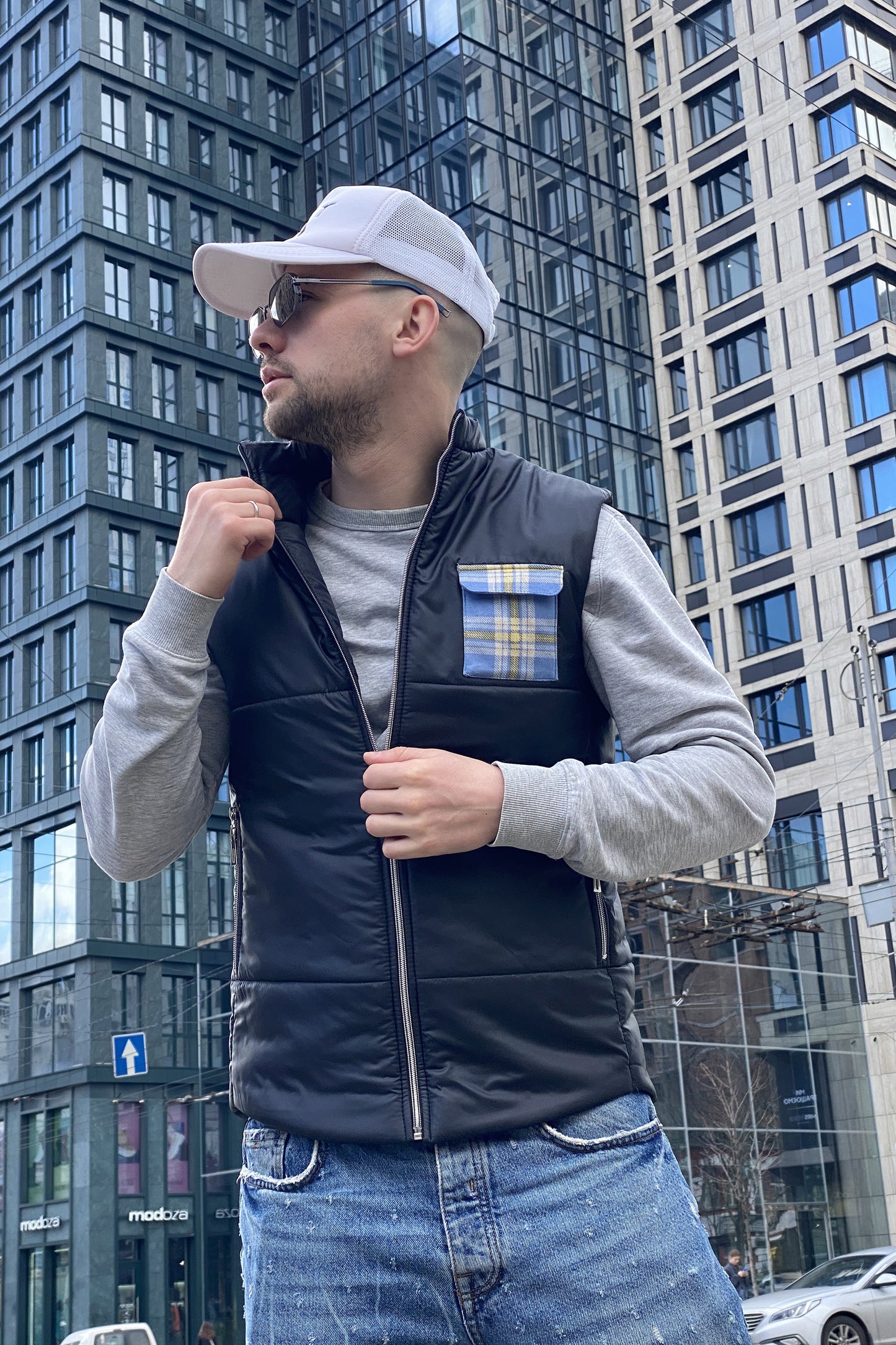 Vest demi-season, unisex, color Black